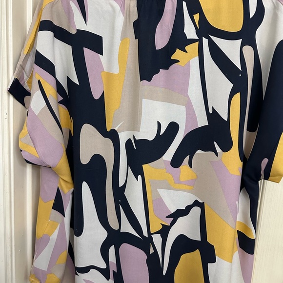 Venus Lascana geometric design in shades of.black, gold & pink. Large. - Picture 2 of 5